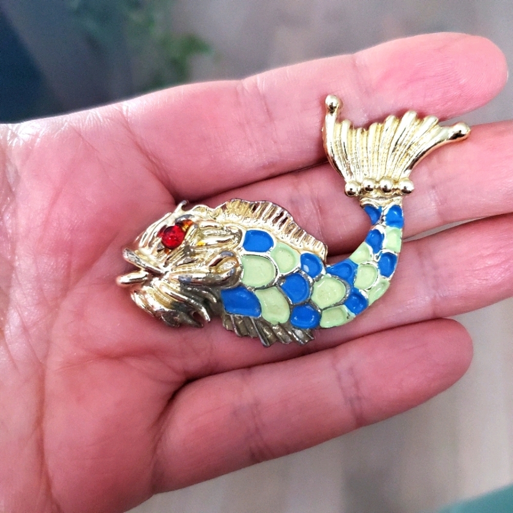 Vintage blue and green fish brooch